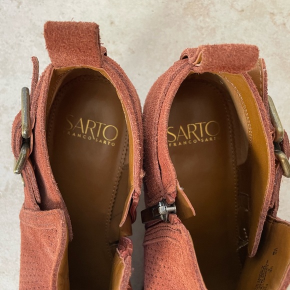 FRANCO SARTO Suede size 7 Franco Sarto 1 1/2” heel burnt orange booties - Picture 5 of 5